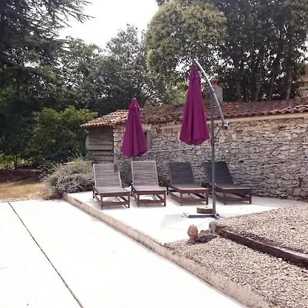 Les Mondains Vakantiehuis *